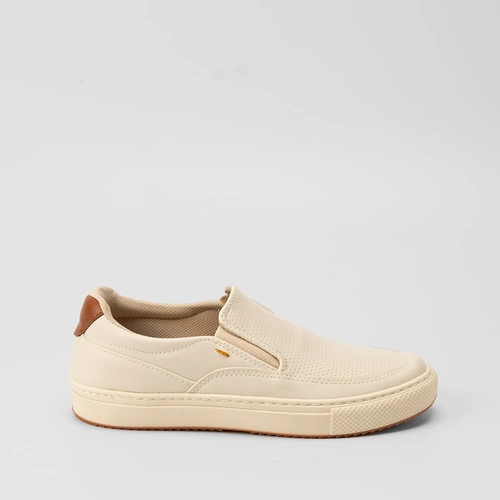 Slip On Masculino Mac & Jac Detalhes Perfuros Off White