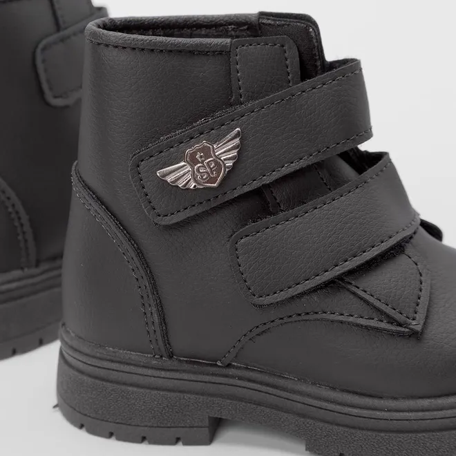 Bota Coturno Bebê Vertus Tiras Contato Detalhe Metálico Preto