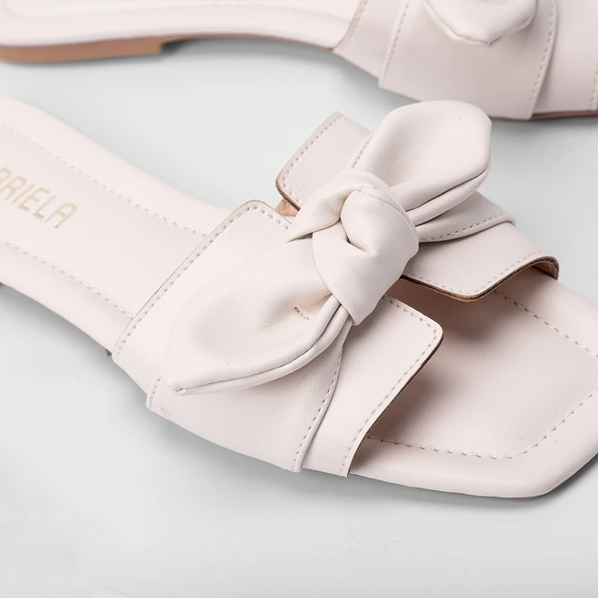 Rasteira Gabriela Tira Detalhe Laço Off White