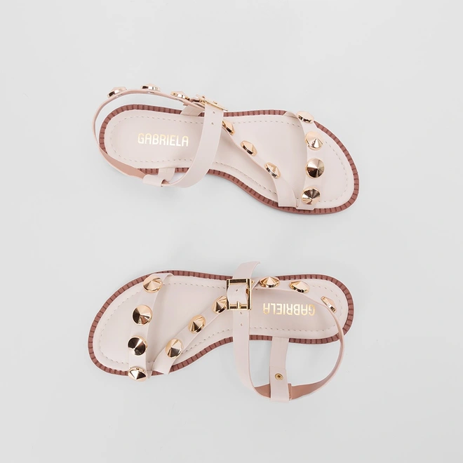 Sandália Rasteira Gabriela Tira Lateral Rebite Off White