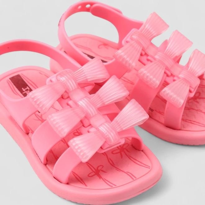 Sandália Infantil Ipanem Multi Tiras Laços Rosa