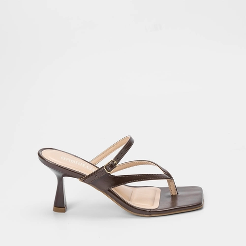 Tamanco Gabriela Salto Taça Tiras Detalhe Fivela Marrom