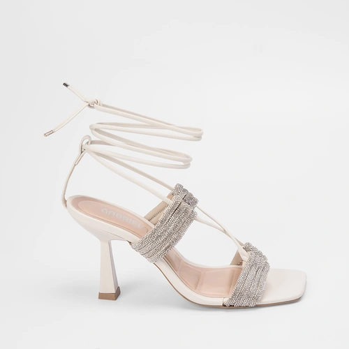 Sandália Gabriela Glam Salto Alto Taça Amarração Off White