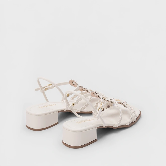 Sandália Gabriela Salto Bloco Tiras Tressê Off White