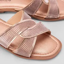 Rasteira Penélope Tira Cruzada Brilho Rose Gold