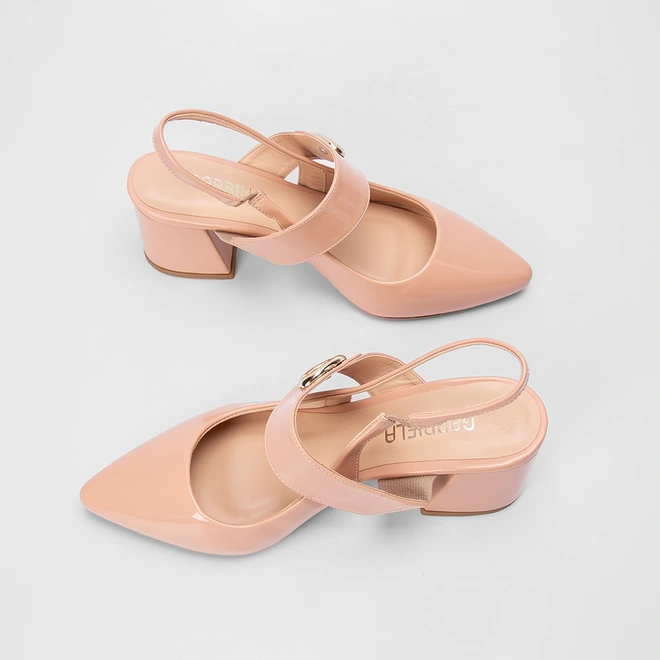Scarpin Slingback Gabriela Verniz Salto Geométrico Nude