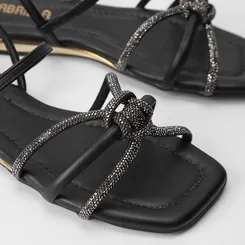 Sandália Rasteira Gabriela Tiras Strass & Nó Preto