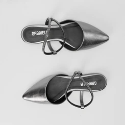Sapatilha Slingback Gabriela Tira Strass Grafite