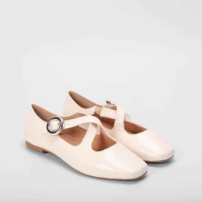 Sapatilha Boneca Gabriela Texturizada Off White