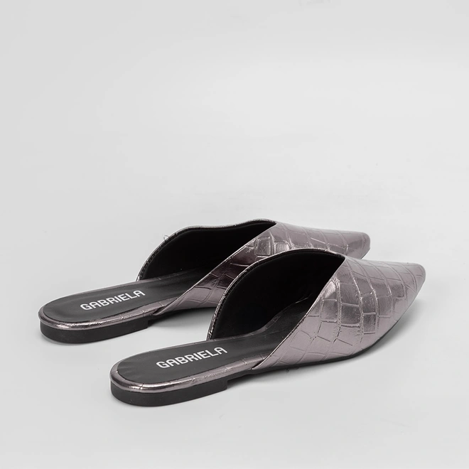 Mule Gabriela Decote Croco Grafite
