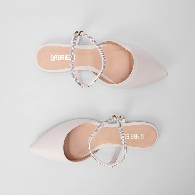 Sapatilha Slingback Feminina Gabriela Tira Strass Off White