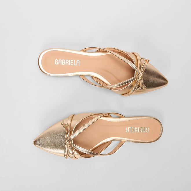 Mule Gabriela Detalhe Laço Dourado