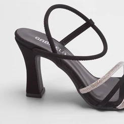 Sandália Gabriela Salto Flare Tiras Strass Preto