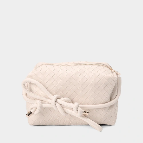 Bolsa Transversal Penélope Tressê Detalhe Alça Nó Off White