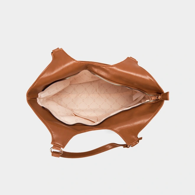 Bolsa Hobo Gabriela Pingente Tassel Caramelo