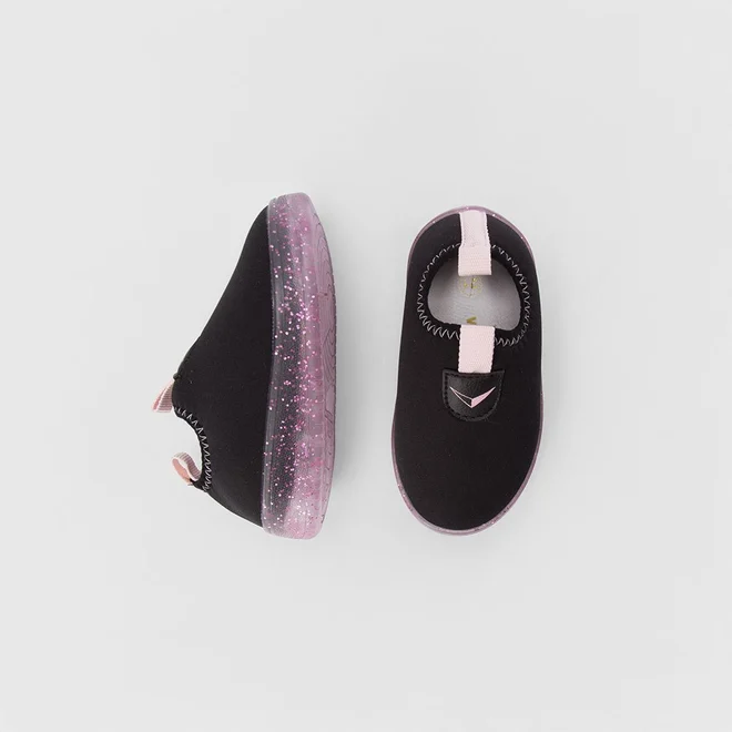 Slip On Bebê Vertus Detalhe Glitter Led Preto