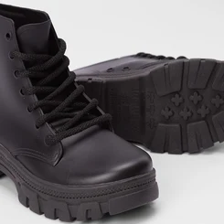 Bota Coturno Infantil Gabrielinha Plataforma Tratorada Preto