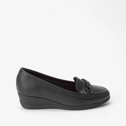 Mocassim Modare Ultraconforto Anabela Detalhe Perfuros & Corrente Preto