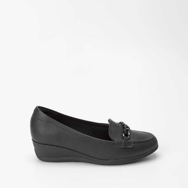 Mocassim Modare Ultraconforto Anabela Detalhe Corrente Preto