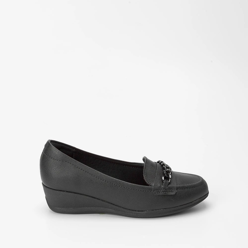 Mocassim Modare Ultraconforto Anabela Detalhe Corrente Preto