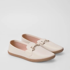 Sapatilha Alpargata Moleca Detalhe Fivela Off White