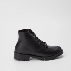 Bota Coturno Penélope Tratorada Preto