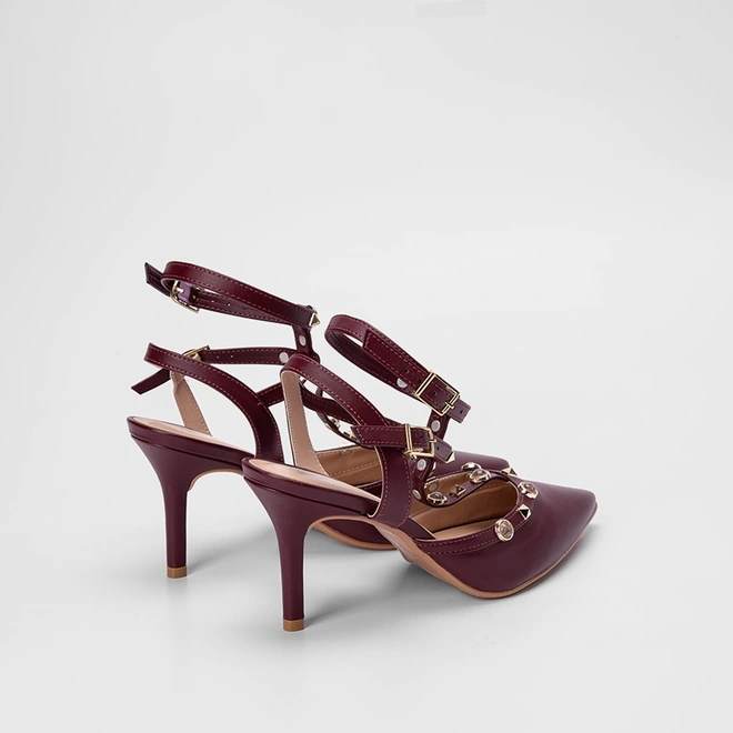 Scarpin Slingback Gabriela Salto Fino Tachas & Pedrarias Vinho