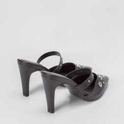 Mule Gabriela Salto Fino Rebites Preto