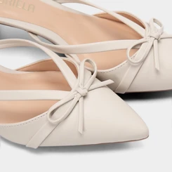 Mule Feminino Gabriela Salto Médio Flare Enfeite Laço Off White