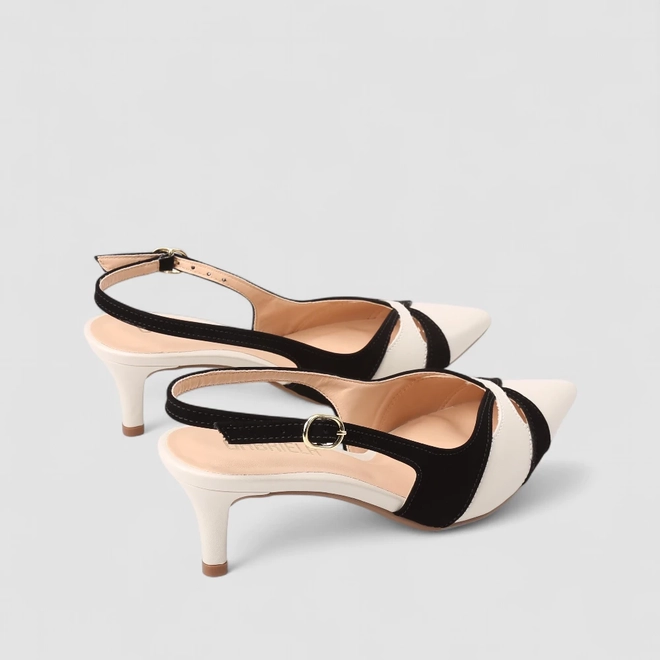 Scarpin Slingback Feminino Gabriela Recorte Estilizado Off White