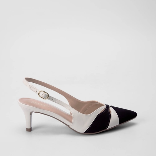 Scarpin Slingback Gabriela Recorte Decote Preto & Off White