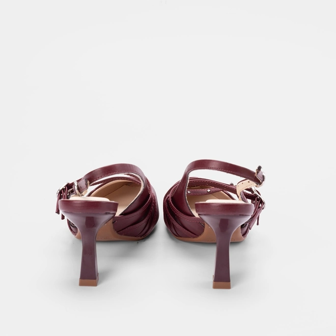 Scarpin Slingback Bebecê Tiras Slim Vinho