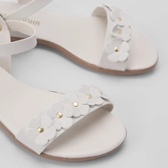 Sandália Rasteira Infantil Gabrielinha Flores Off White