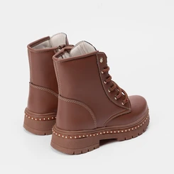 Bota Coturno Infantil Gabrielinha Solado Rebite Caramelo