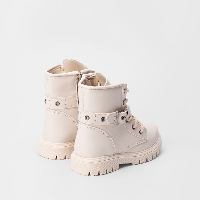 Bota Coturno Infantil Gabrielinha Detalhe Fivela Off White