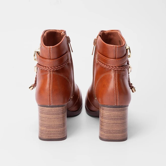 Ankle Boot Dakota Detalhe Fivela & Tressê Caramelo