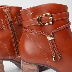 Ankle Boot Dakota Detalhe Fivela & Tressê Caramelo