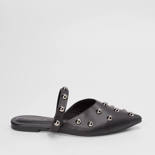 Mule Gabriela Decote Tira & Rebite Preto