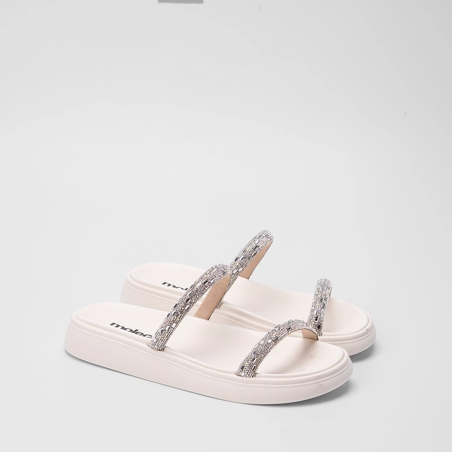 Rasteira Papete Moleca Flat Tiras em Pedraria Off White