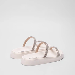 Rasteira Papete Moleca Flat Tiras em Pedraria Off White