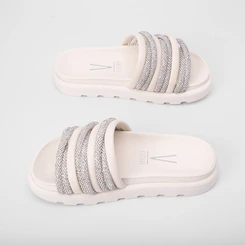 Tamanco Feminino Vizzano Tratorado Tiras Entrelaçadas Strass Branco