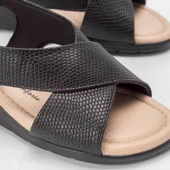 Sandália Modare Anabela Tira Cruzada Textura Snake Preto