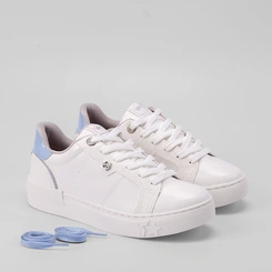 Tênis Via Marte Feminino Recorte Verniz Ilhós Strass Azul & Branco