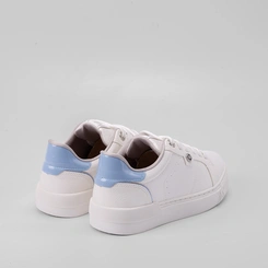 Tênis Via Marte Feminino Recorte Verniz Ilhós Strass Azul & Branco