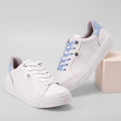 Tênis Via Marte Feminino Recorte Verniz Ilhós Strass Azul & Branco