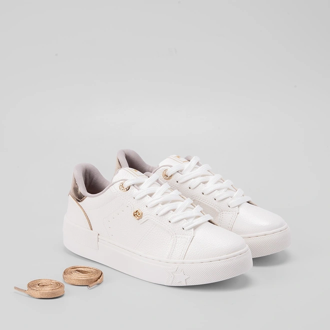 Tênis Via Marte Feminino Recortes Ilhós Strass Dourado Branco