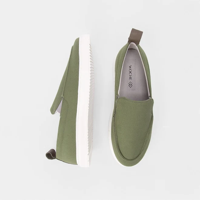 Slip On Woche Básico Verde Oliva