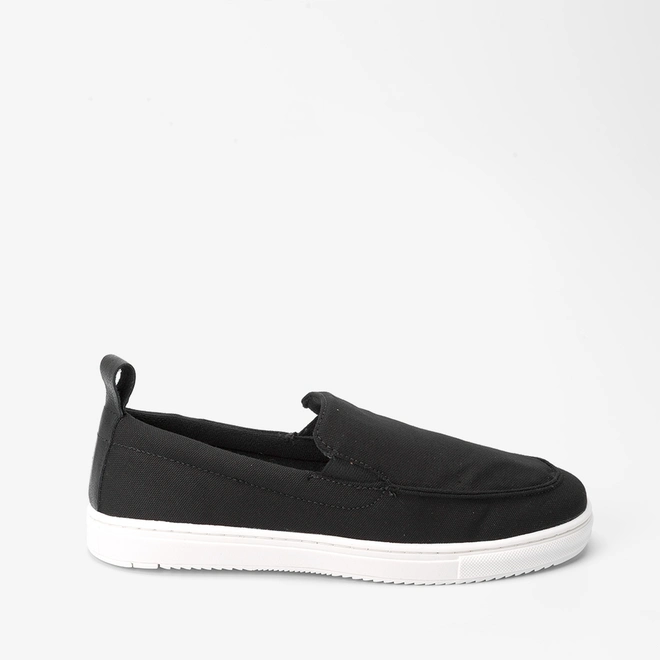 Slip On Woche Básico Preto