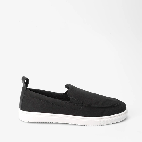 Slip On Woche Básico Preto