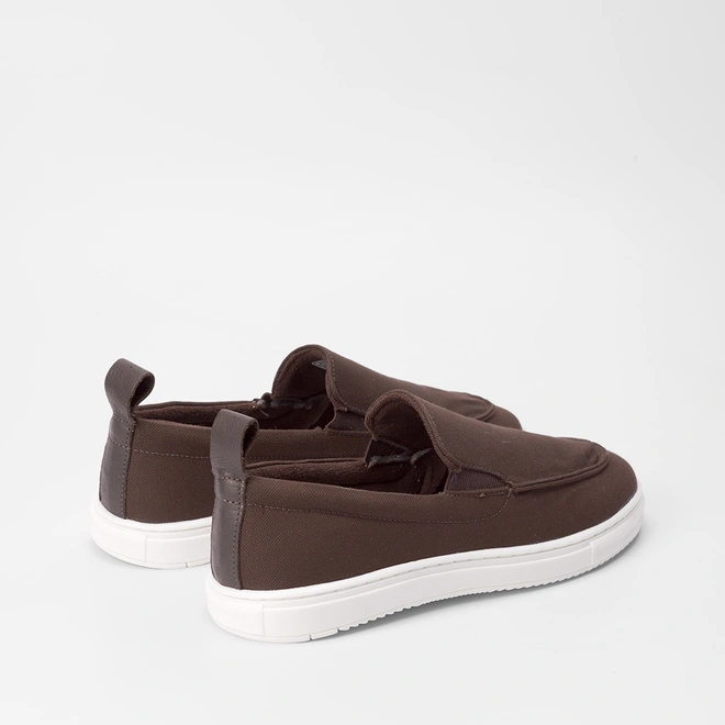 Slip On Woche Básico Marrom